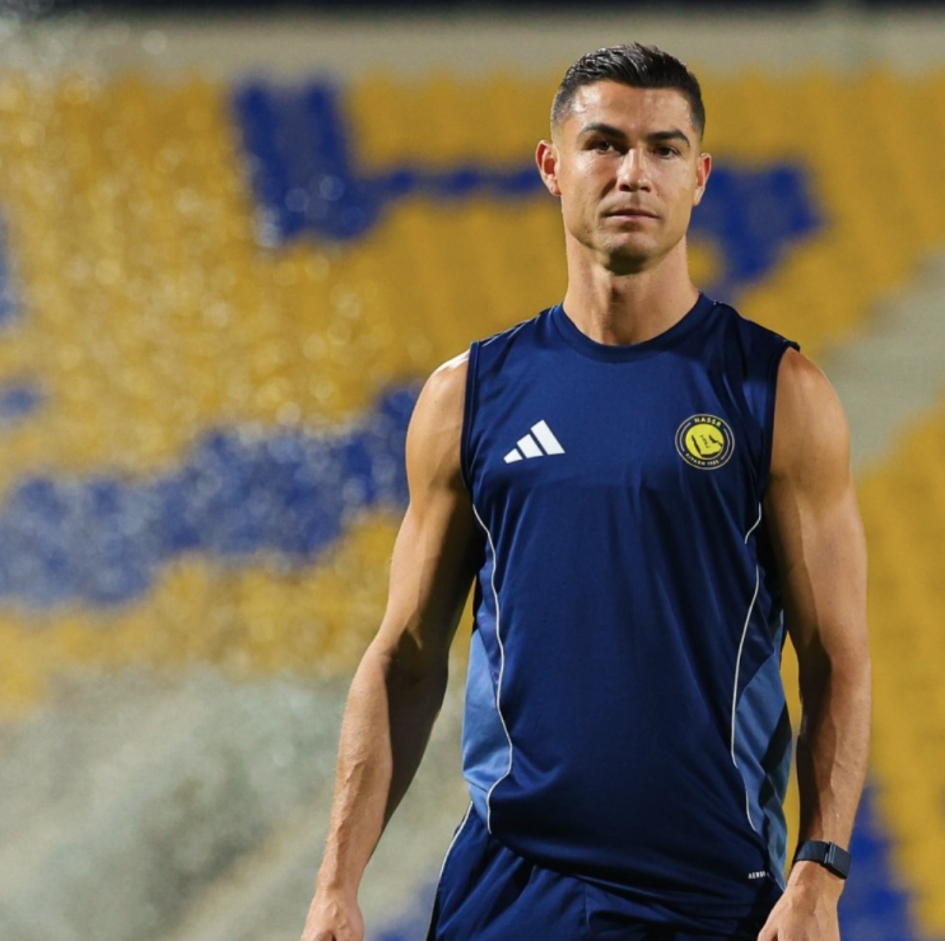 开云体育网址-怪不得C罗罢赛!前皇马队友3射1传,率队6-0狂胜,沙特联大结局